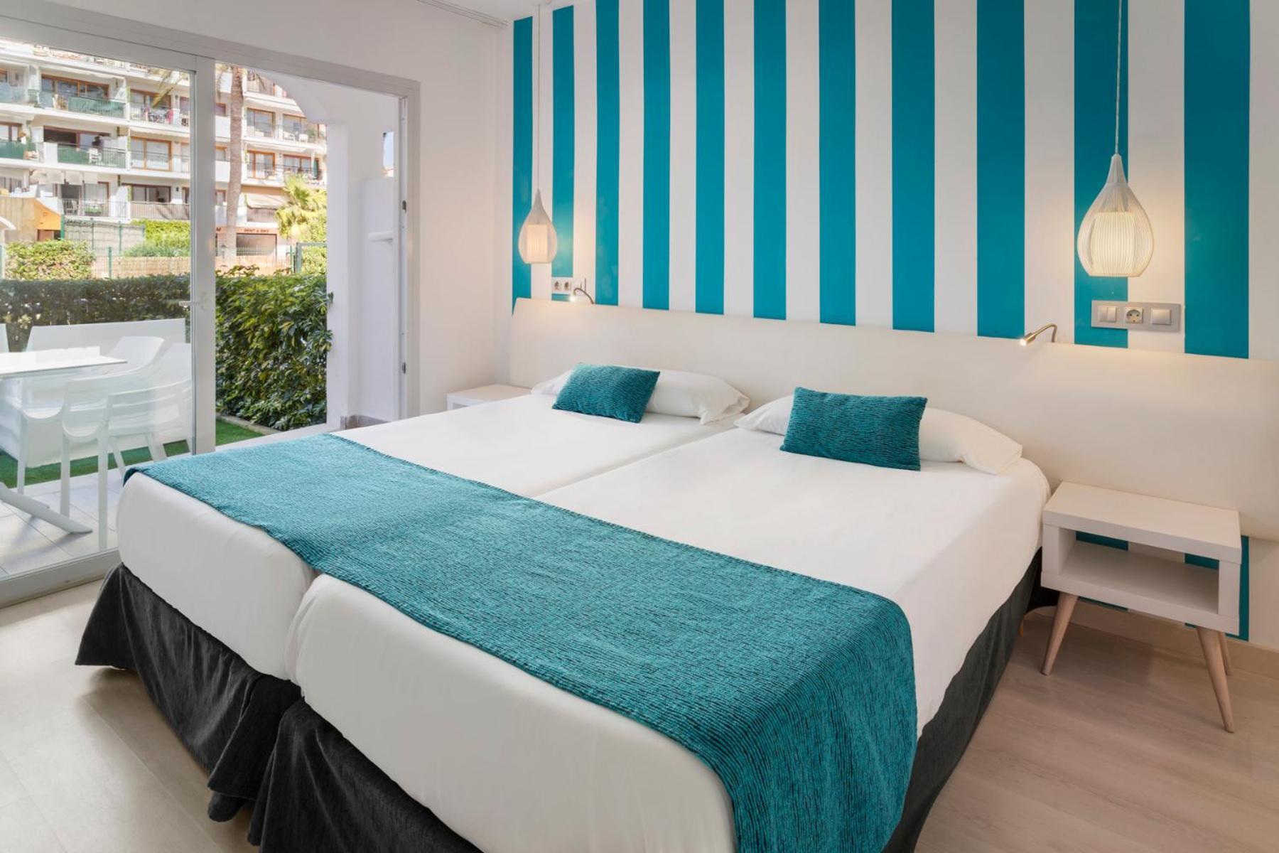 Premium Double Room Private Garden